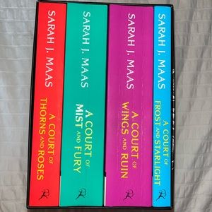 A Court of Thorns and Roses Book Set ACOTAR